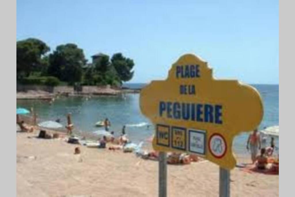 A L'etage Avec Piscine Proche Bord De * Saint-Raphaël
