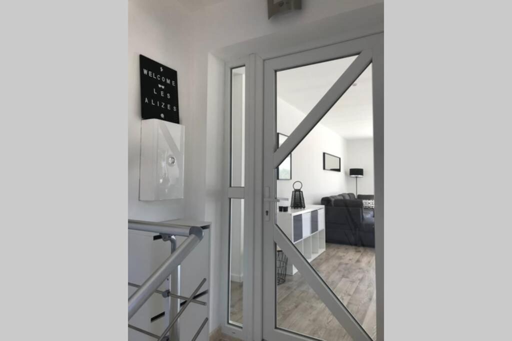 Casa vacanze A L'etage Avec Piscine Proche Bord De